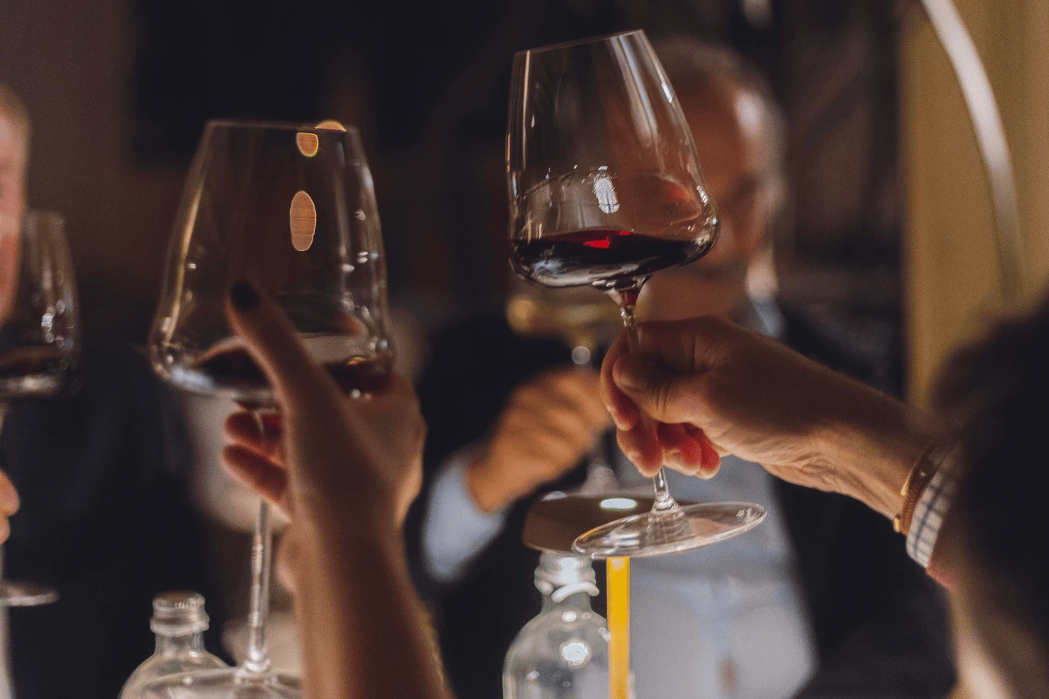 a_convivial_dinner_wine_pairing